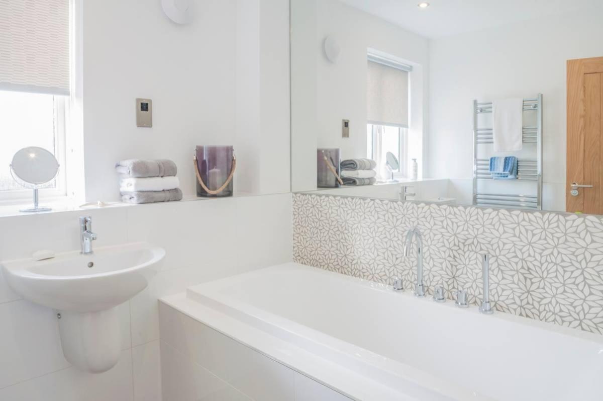 Central Modern Townhouse In Saundersfoot Villa Ngoại thất bức ảnh